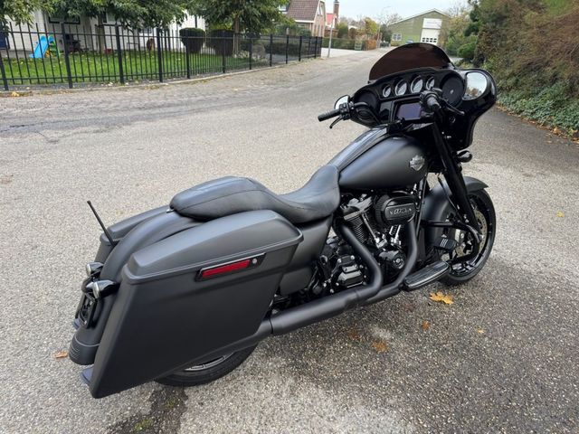 harley-davidson - street-glide-special-flhxs