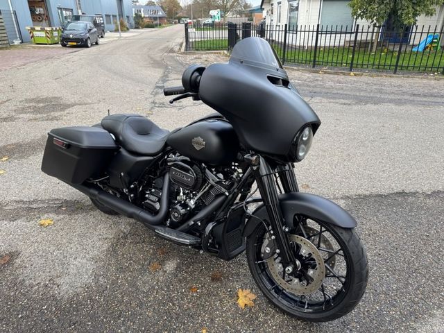 harley-davidson - street-glide-special-flhxs