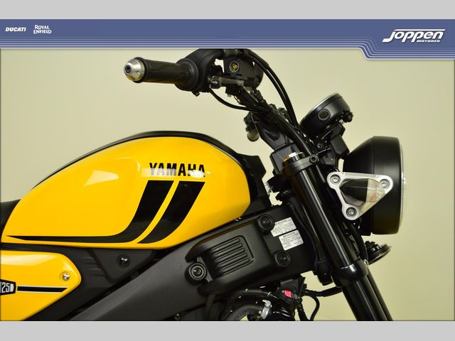 yamaha - xsr-125