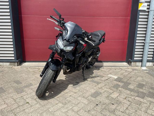 kawasaki - z650-abs
