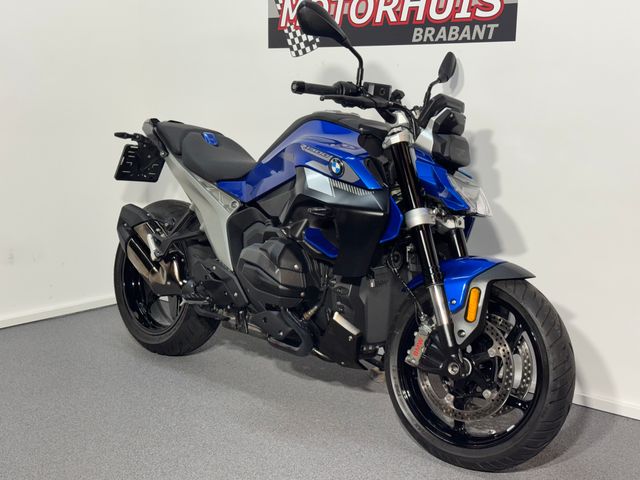 bmw - r-1300-r
