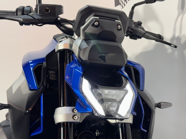 bmw - r-1300-r