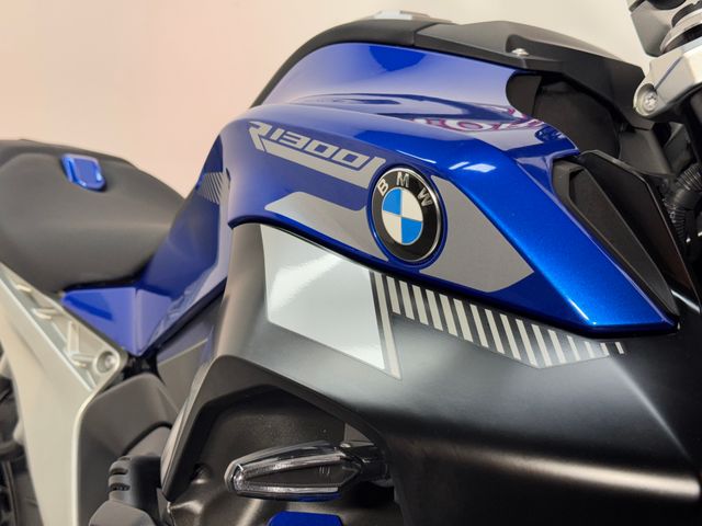 bmw - r-1300-r