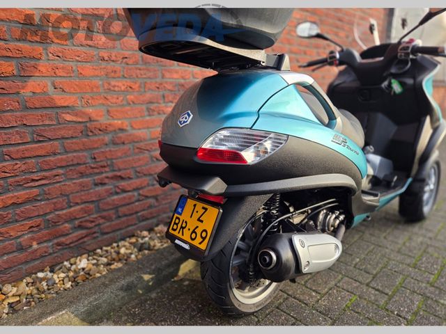 piaggio - mp3-250-lt