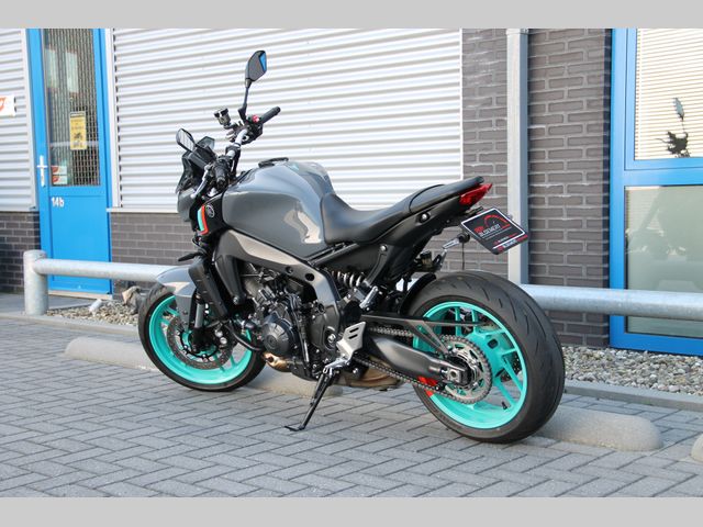 yamaha - mt-09-abs