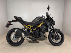 KAWASAKI Z900