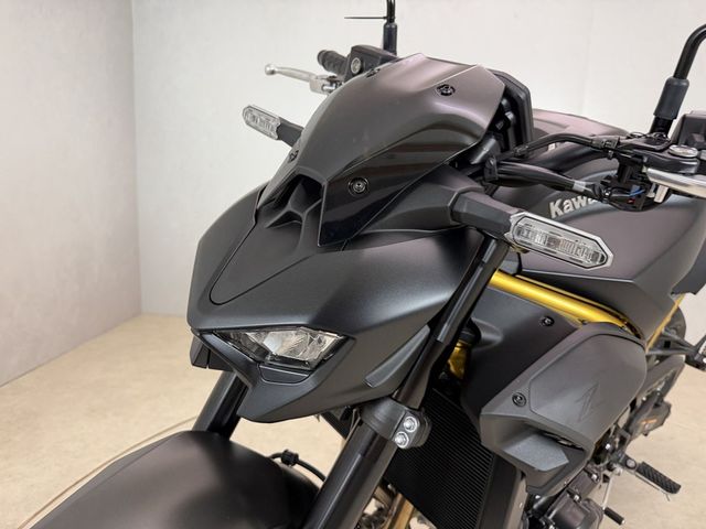 kawasaki - z900