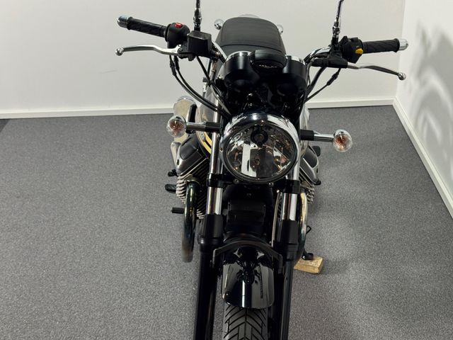 moto-guzzi - v-7-classic