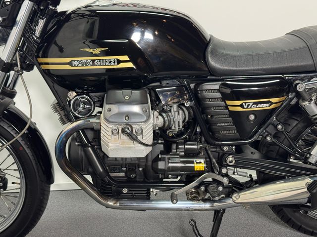 moto-guzzi - v-7-classic