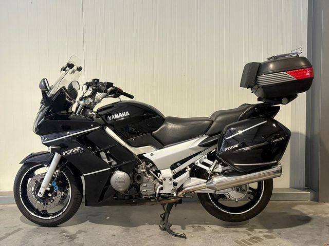 yamaha - fjr-1300