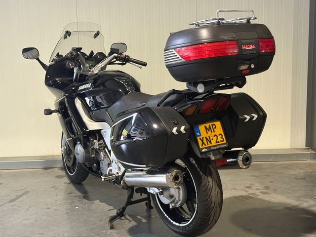 yamaha - fjr-1300
