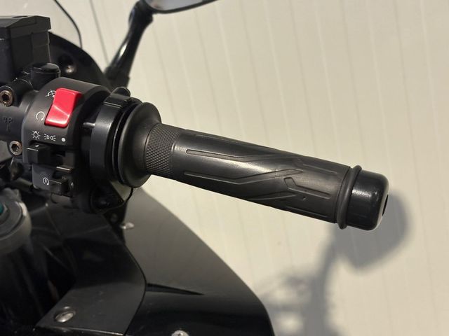 yamaha - fjr-1300