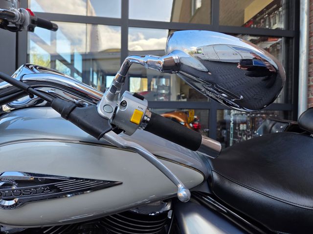 suzuki - vl-800-volusia