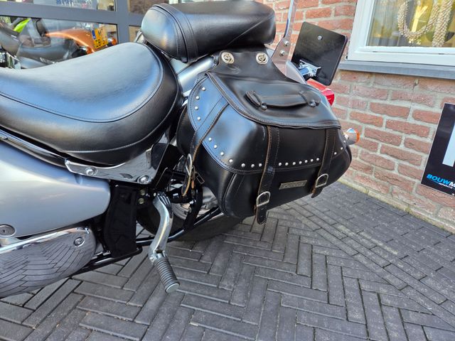 suzuki - vl-800-volusia