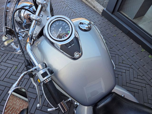 suzuki - vl-800-volusia