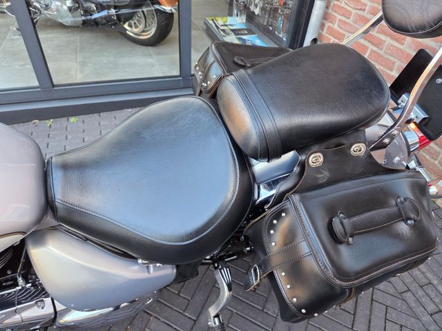 suzuki - vl-800-volusia