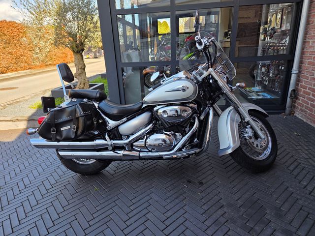 suzuki - vl-800-volusia