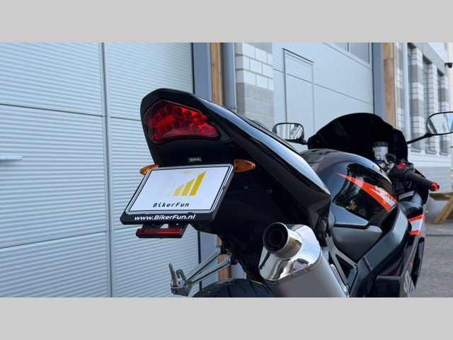 suzuki - gsx-r-600