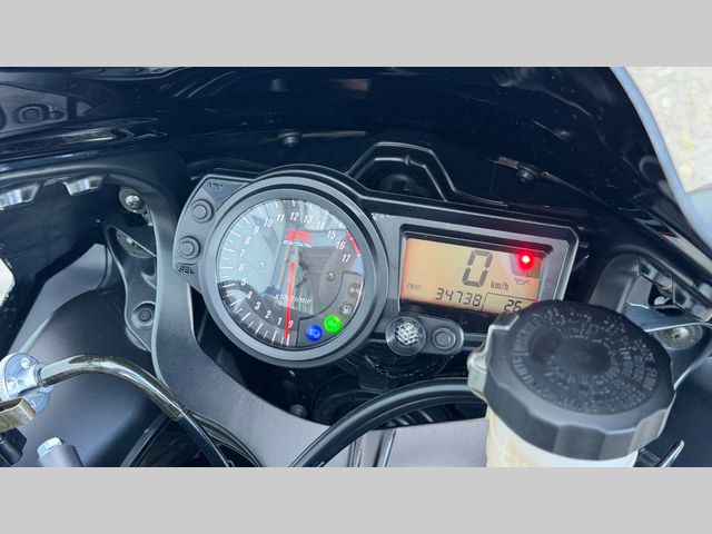 suzuki - gsx-r-600