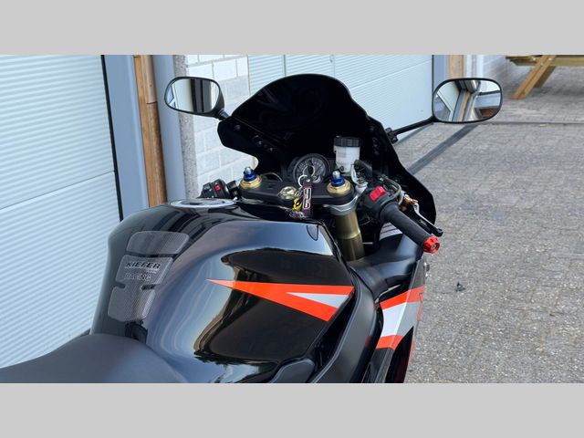 suzuki - gsx-r-600