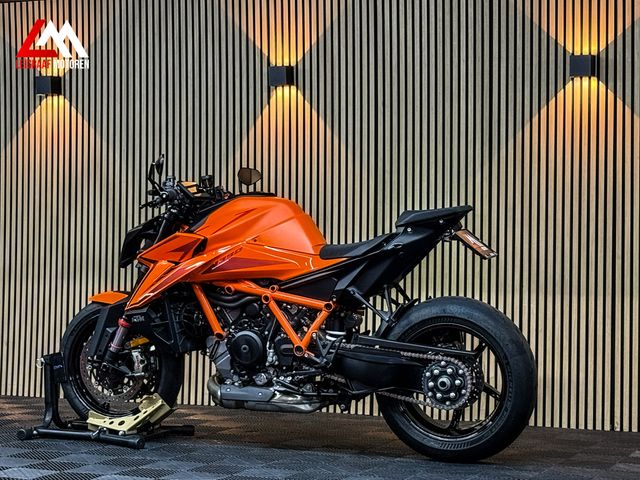 ktm - 1390-super-duke-r