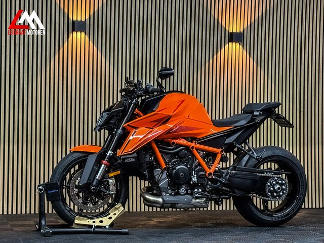 ktm - 1390-super-duke-r