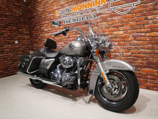 harley-davidson - road-king-classic-flhrc