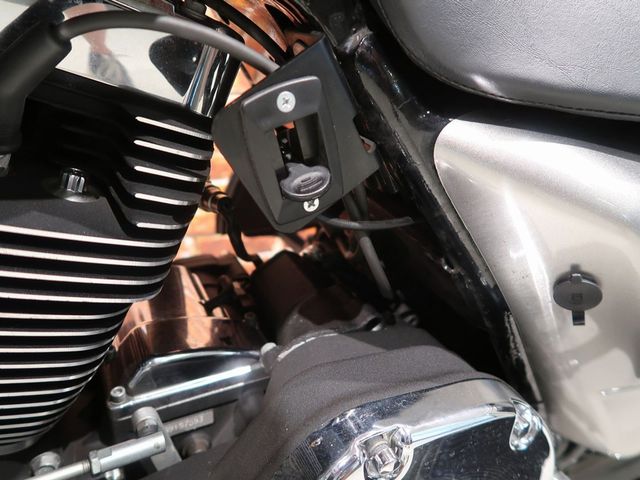 harley-davidson - road-king-classic-flhrc