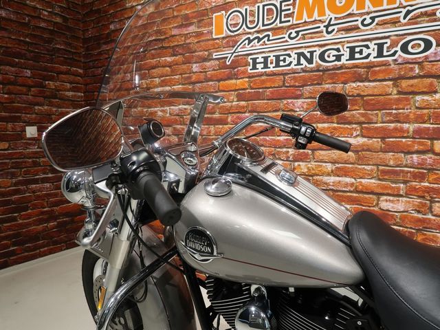 harley-davidson - road-king-classic-flhrc