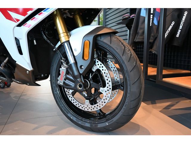 bmw - r-1300-rs