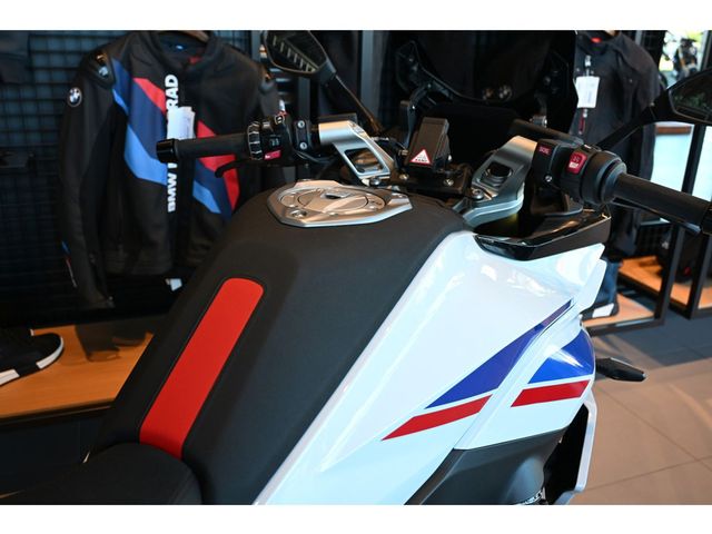 bmw - r-1300-rs