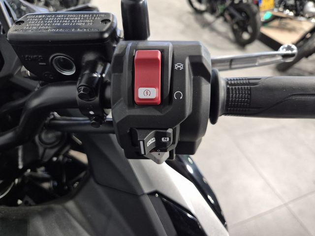 honda - nc-750-x-dct