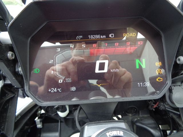 bmw - r-1250-gs-hp