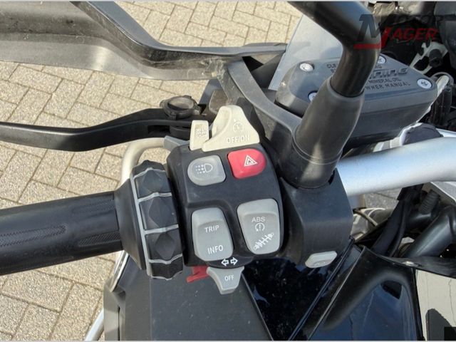 bmw - r-1200-gs-adventure-triple-black