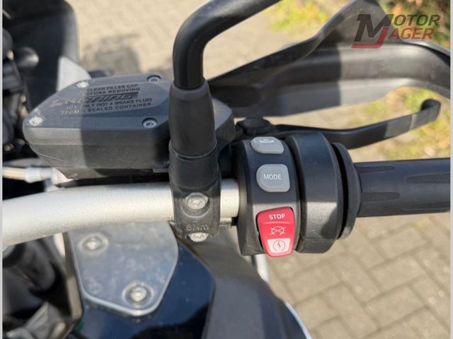 bmw - r-1200-gs-adventure-triple-black