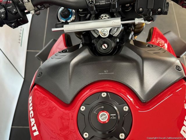 ducati - streetfighter-v4s