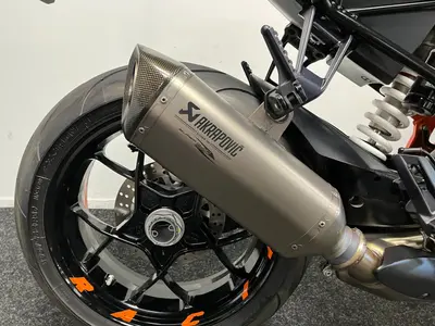 KTM 1290 SUPER DUKE R – foto 3