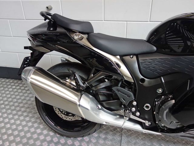 suzuki - hayabusa-1300