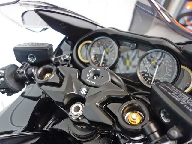suzuki - hayabusa-1300
