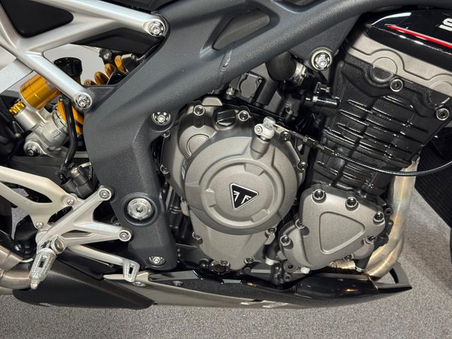 triumph - speed-triple-1200-rs