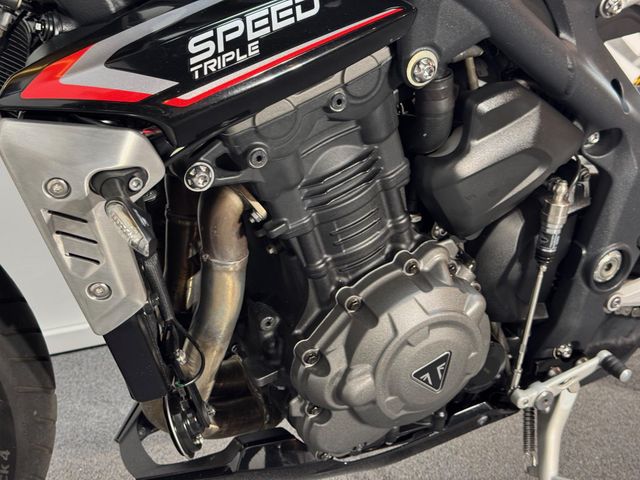 triumph - speed-triple-1200-rs