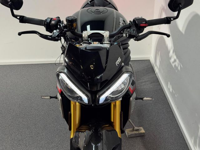 triumph - speed-triple-1200-rs