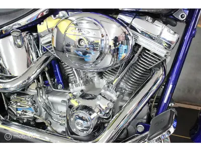 HARLEY-DAVIDSON FAT BOY SCREAMIN EAGLE CVO FLSTFSE – foto 3