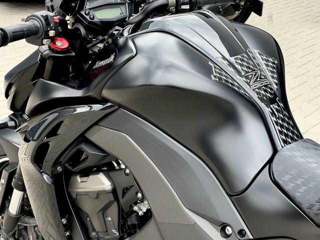 kawasaki - z1000-abs