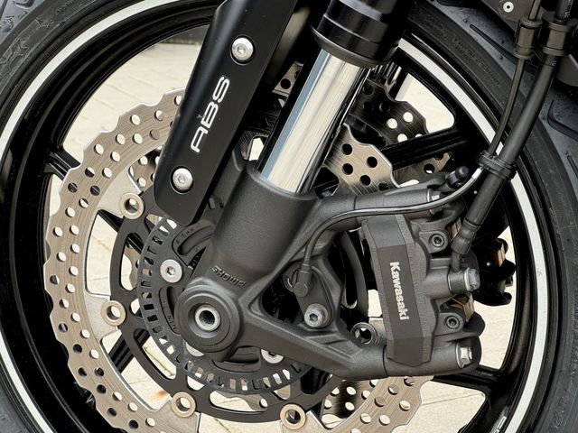 kawasaki - z1000-abs