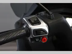Piaggio MP3 500 HPE Sport ABS ASR 2018 occasion – foto 15 van 23