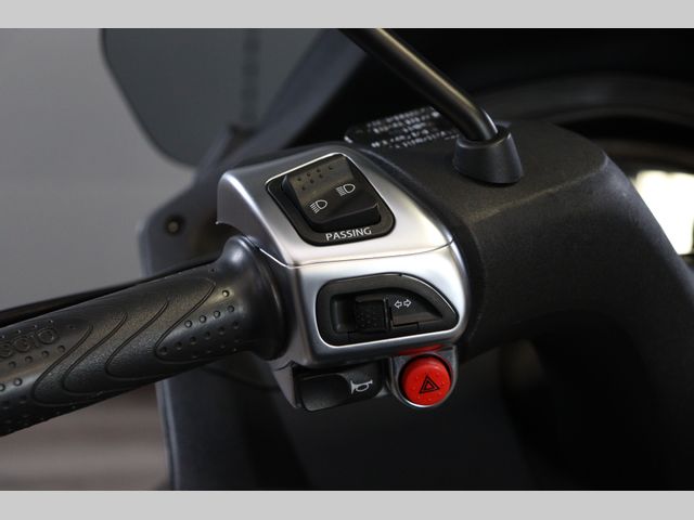 piaggio - mp3-500-hpe-sport-abs-asr