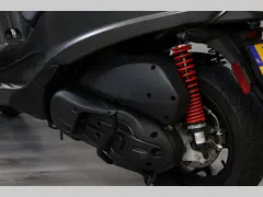 Piaggio MP3 500 HPE Sport ABS ASR 2018 occasion – foto 21 van 23