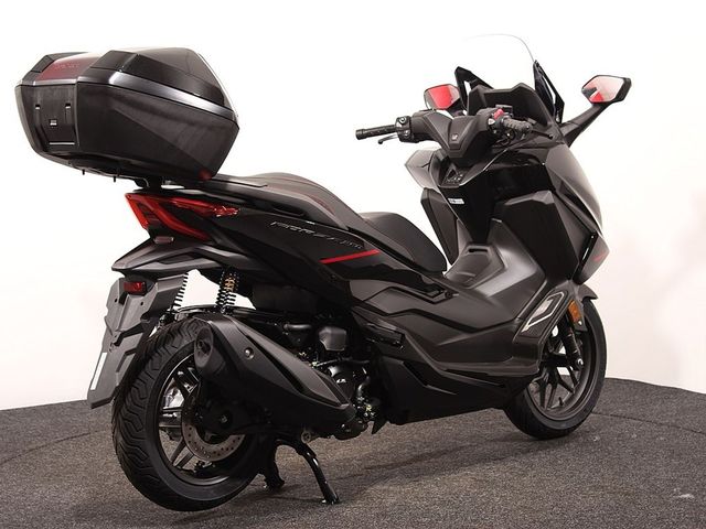 honda - forza-350