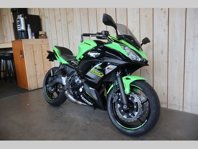 KAWASAKI NINJA 650 – foto 2